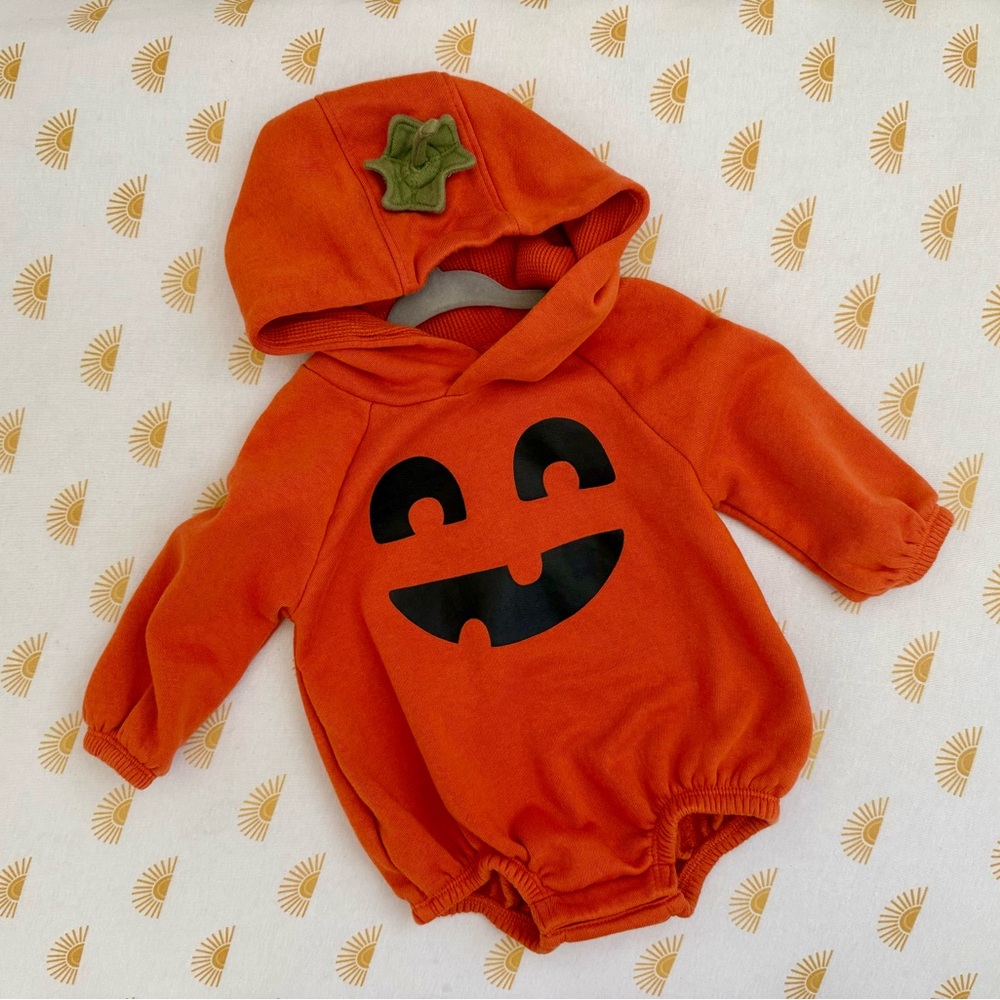 Old Navy Pumpkin Baby Costume Hooded Onesie